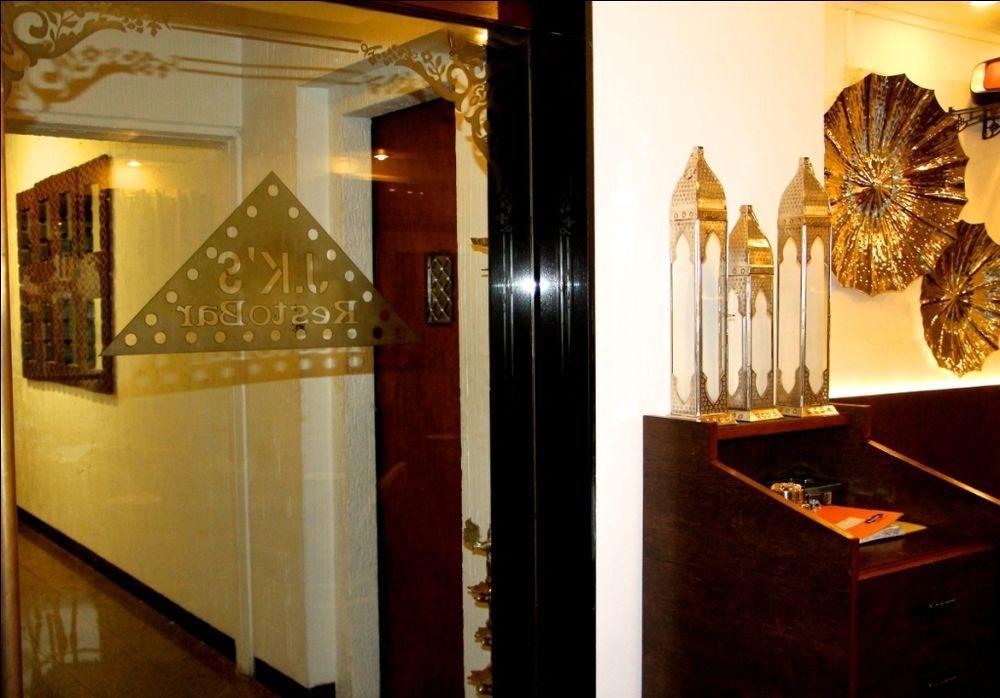 Hotel Samraj Mumbai Dış mekan fotoğraf