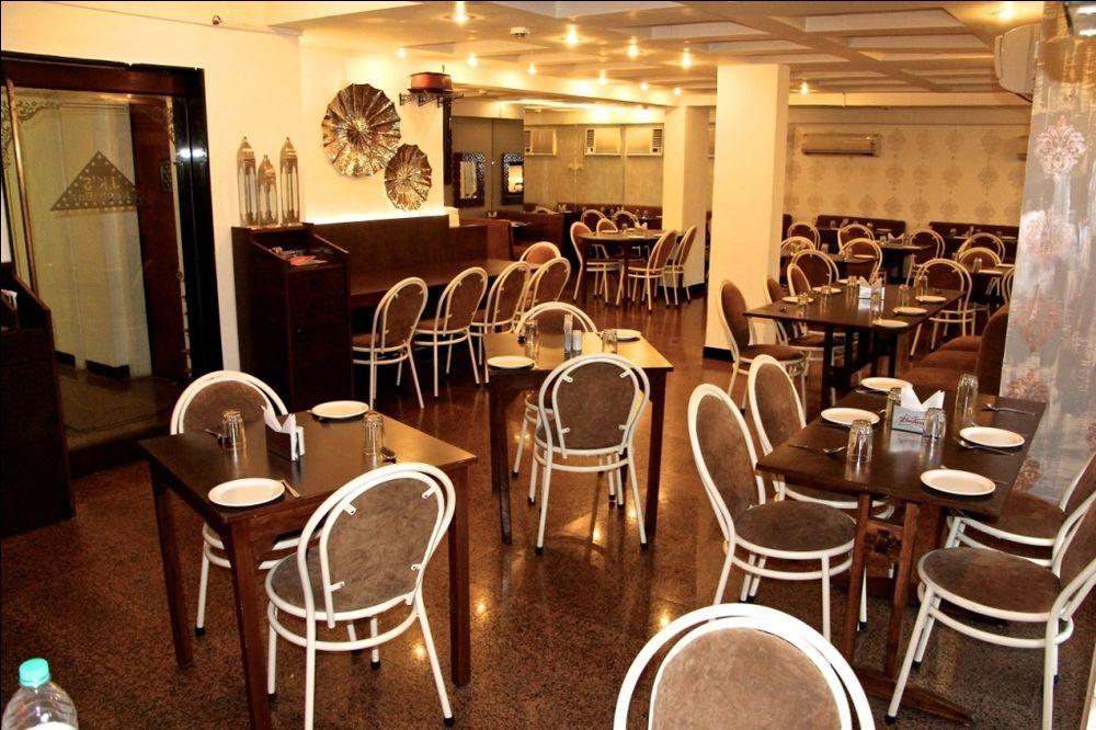 Hotel Samraj Mumbai Dış mekan fotoğraf
