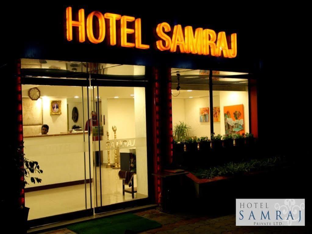 Hotel Samraj Mumbai Dış mekan fotoğraf